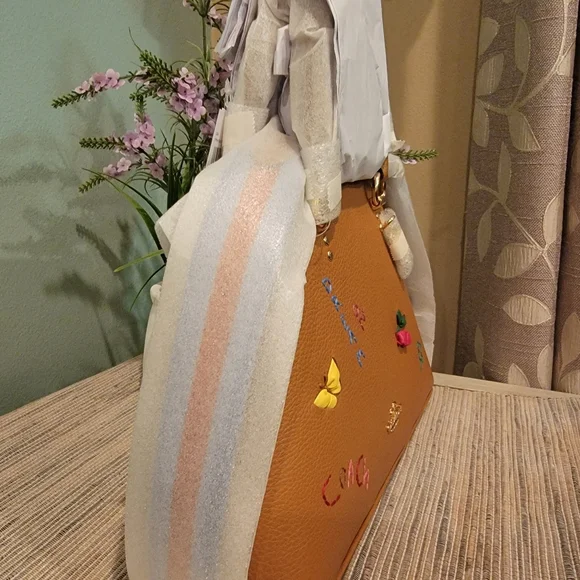 Coach Diary Embroidery Katy Satchel - Picture 11 of 13